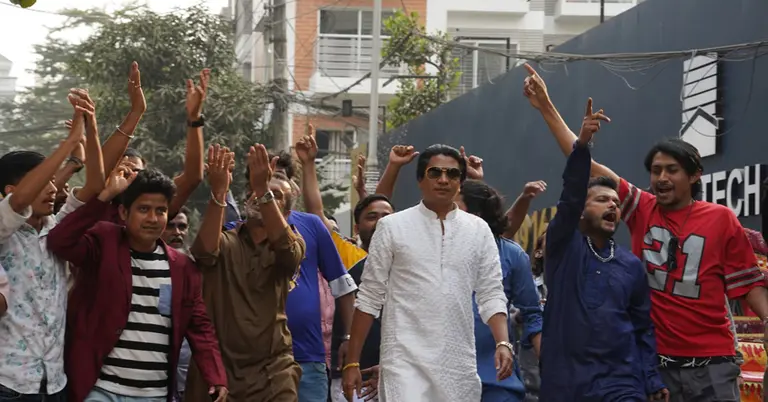 নাটকের একটি দৃশ্যে